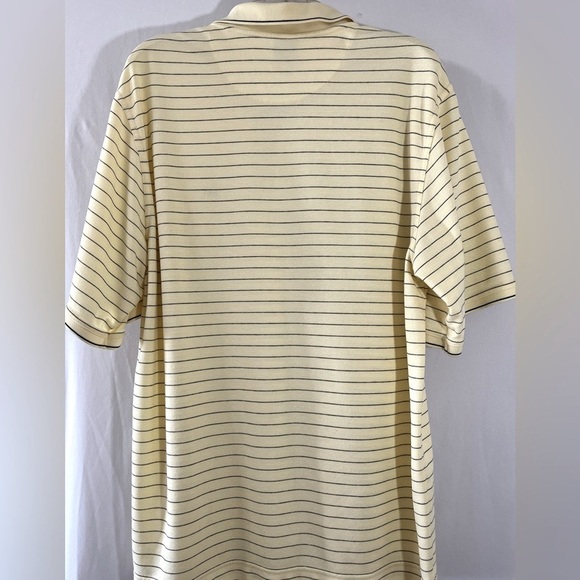 Men’s Nike Drifit Yellow and Black Stripped Shirt Size XL - Picture 2 of 4